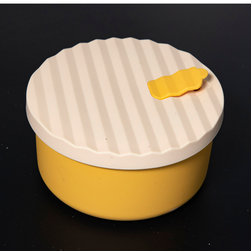 Load image into Gallery viewer, Silicone Pizza Dough Box - 700ml Stackable Fermentation Containers with Airtight Lids
